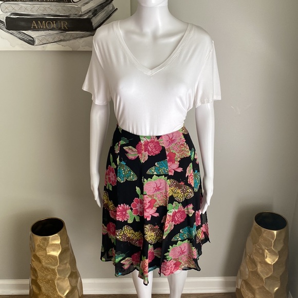 Karen Kane Floral Skirt Size 14 - Picture 3 of 7